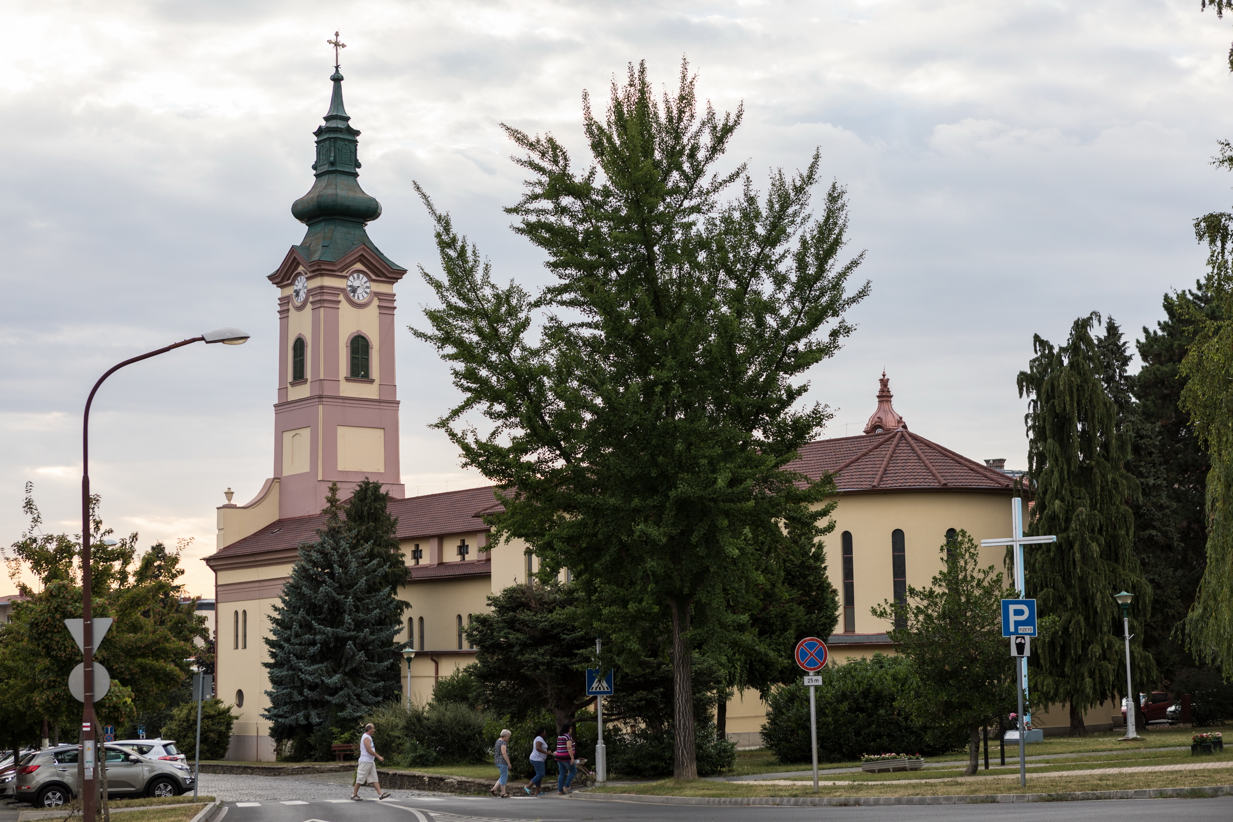 Read more about the article A piarista gimnázium és a Felsőtemplom